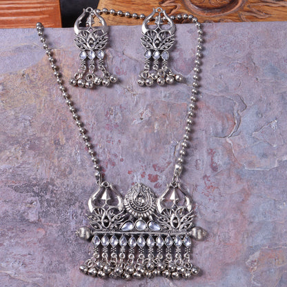 Yashasvi- Beautiful Brass Oxidised Neckpiece set