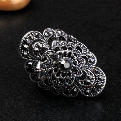 Prithvi- Silver oxidised ring