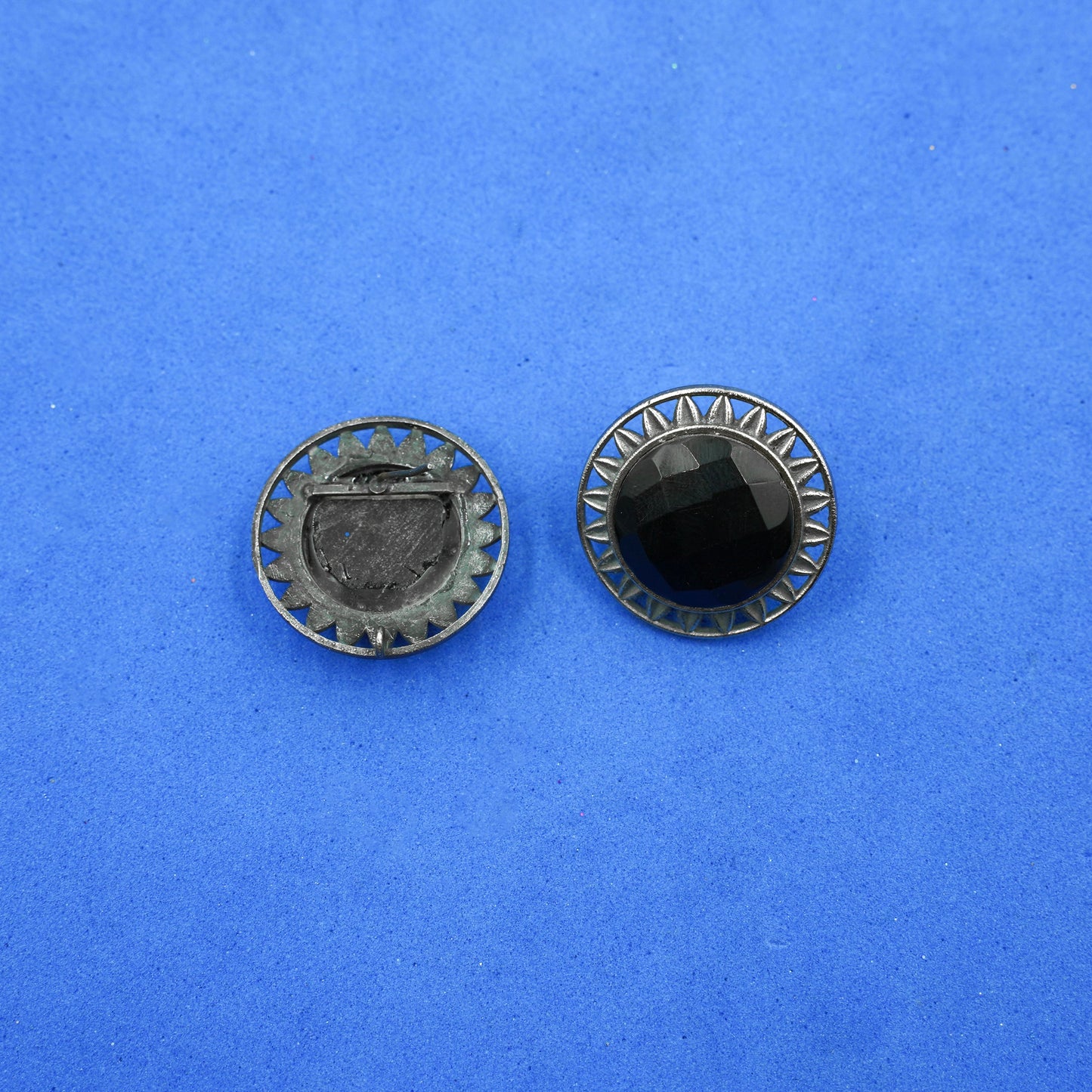 Manikya- Silver Brass Stone-Studded Stud Earrings(Black)
