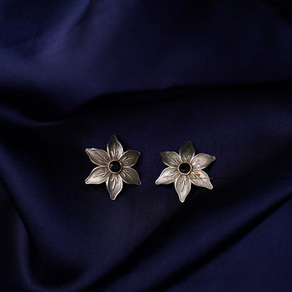 Juhi- Silver Brass Stone-Studded Stud Earrings(Black)