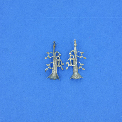 Naadini- Silver Brass oxidised stud earrings