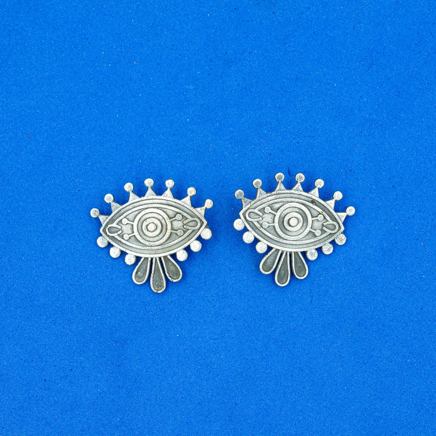 Naina- Silver Brass Oxidised stud earrings