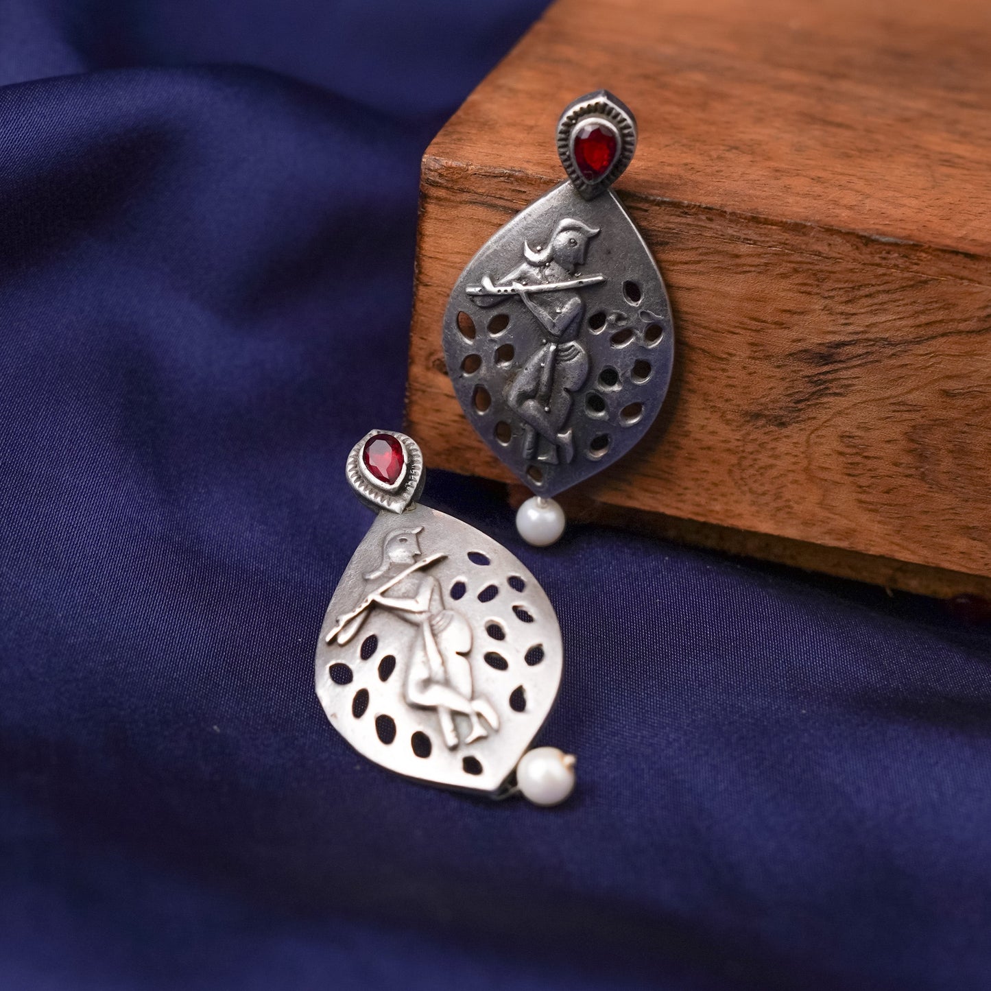 Kanha- Silver Brass Pearl dangler earrings(Red)