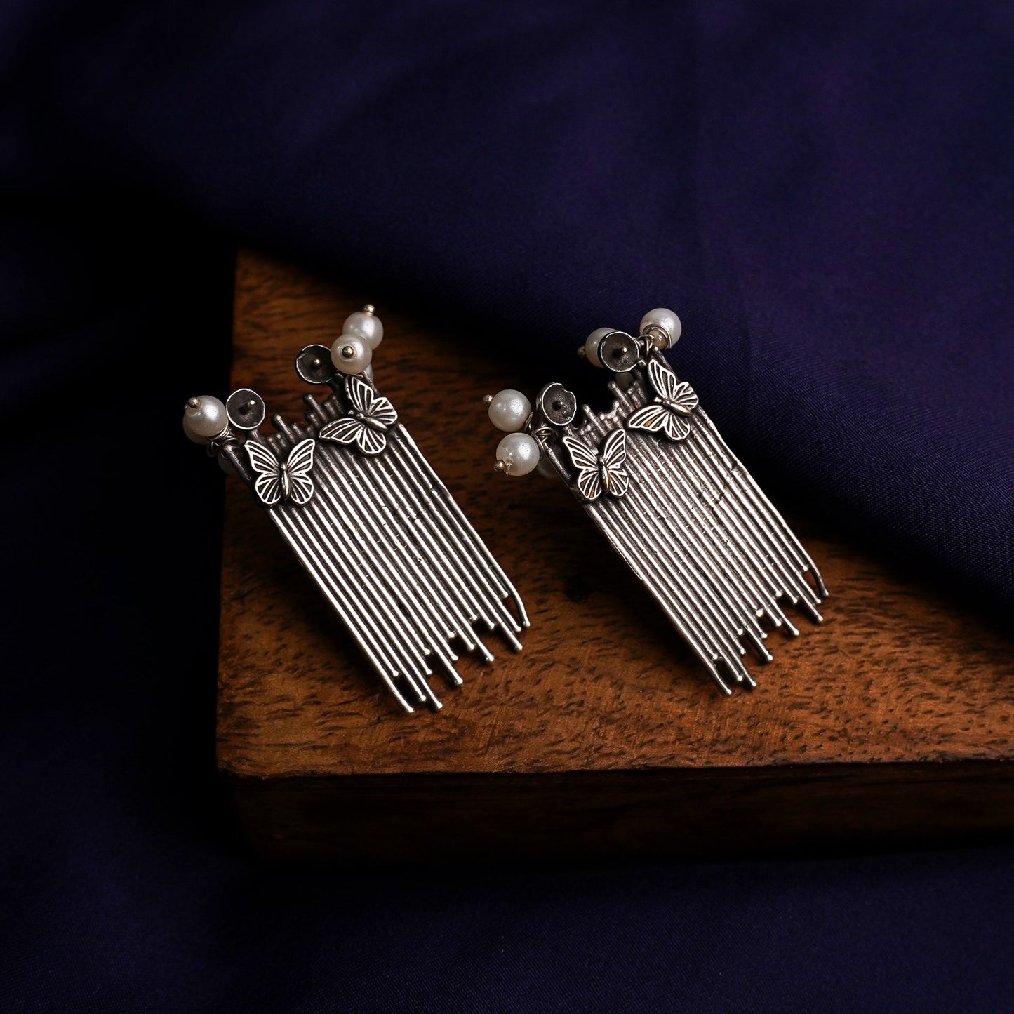 Vihangi- Silver Brass Oxidised dangler earrings