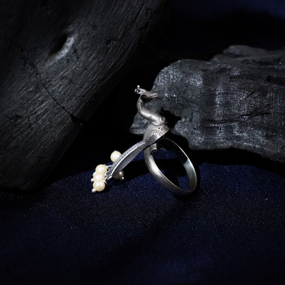 Morpriya- Silver oxidised ring