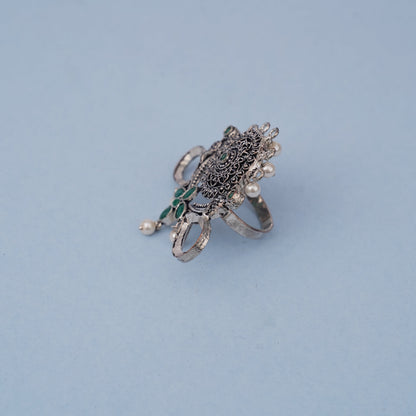 Anwita- Silver oxidised ring (Green)