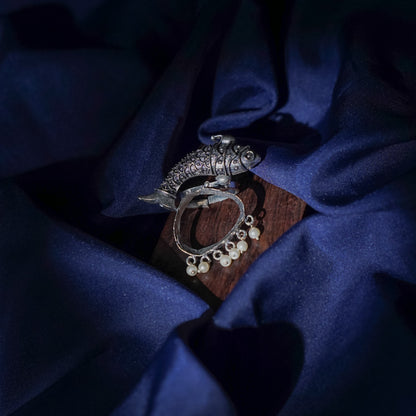 Neerja-Silver oxidised ring